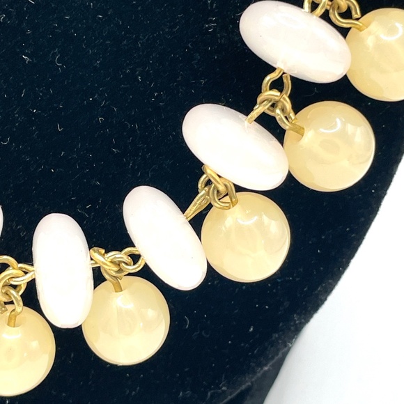 Vintage J Crew Pale Pink & Yellow Acrylic Beaded Necklace - Picture 9 of 11